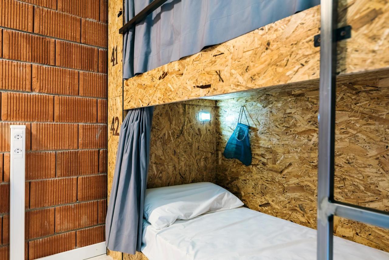 Albergue Santiago 15 Monforte Monforte De Lemos Eksteriør bilde