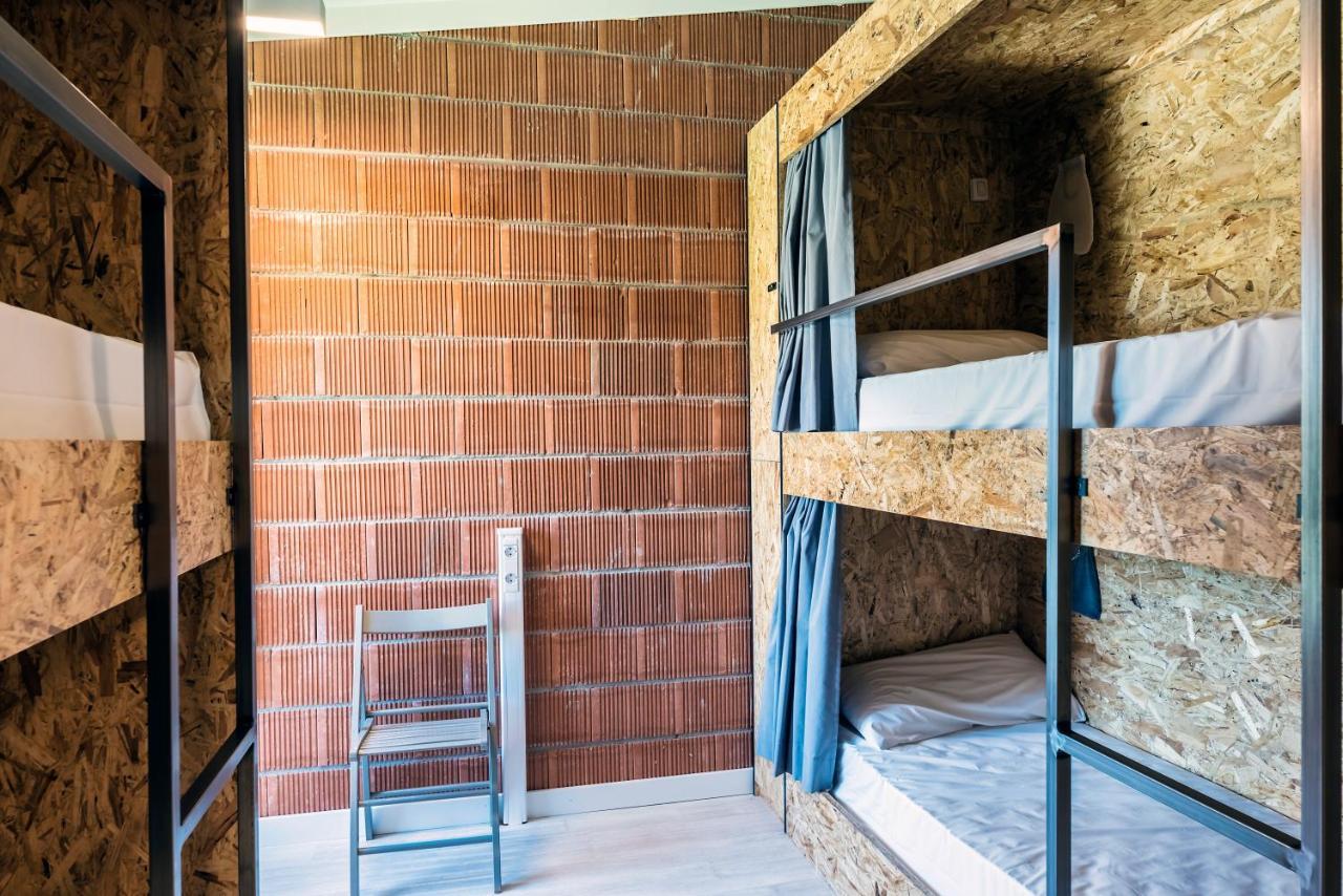 Albergue Santiago 15 Monforte Monforte De Lemos Eksteriør bilde